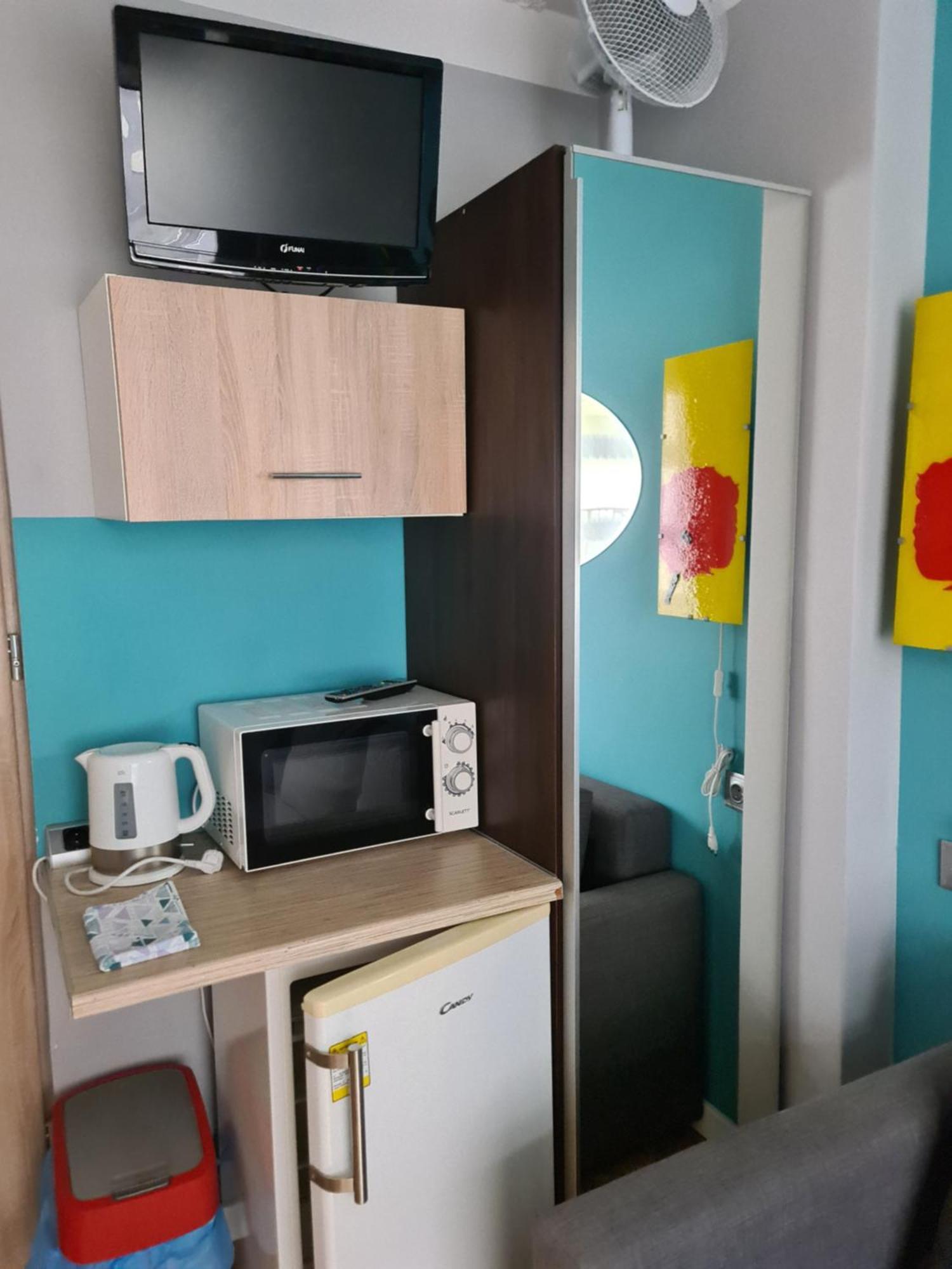 Hel-Tour Pokoje Goscinne Wladyslawowo Bagian luar foto
